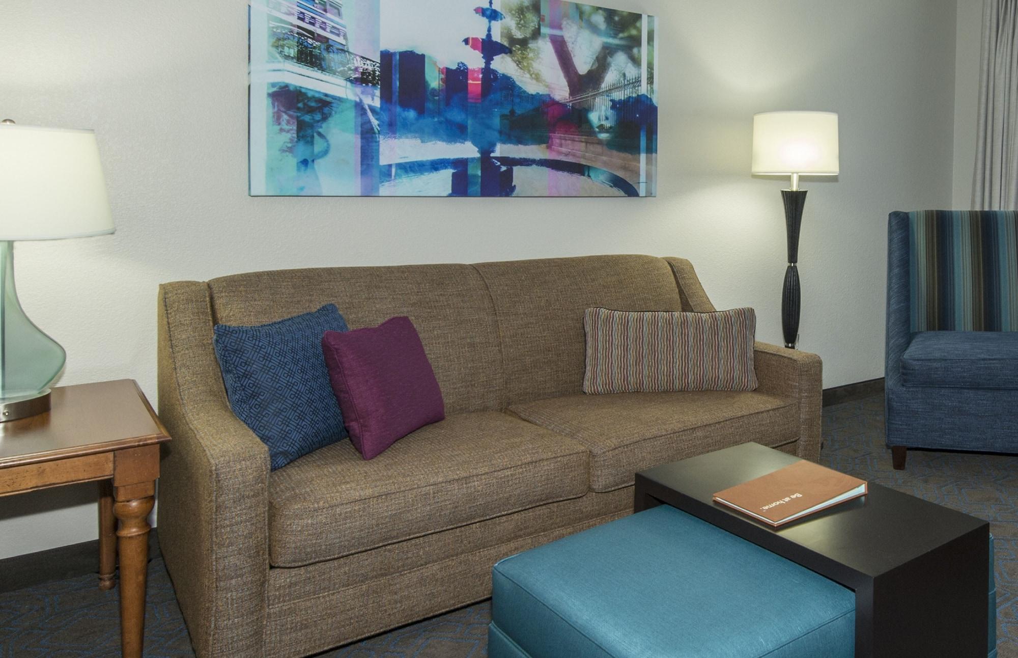 Hotel Homewood By Hilton New Orleans